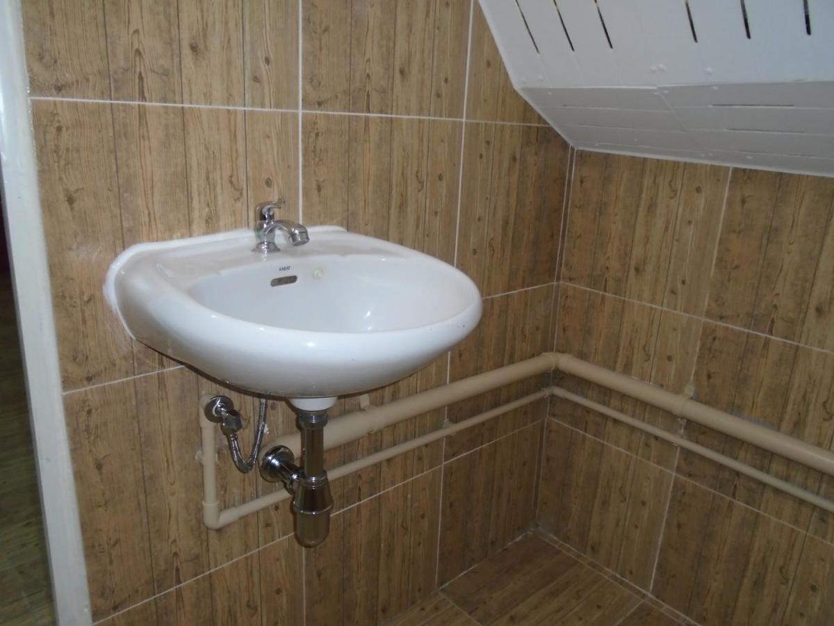 Panda Hostel Phuket (Adults Only) Patong Экстерьер фото