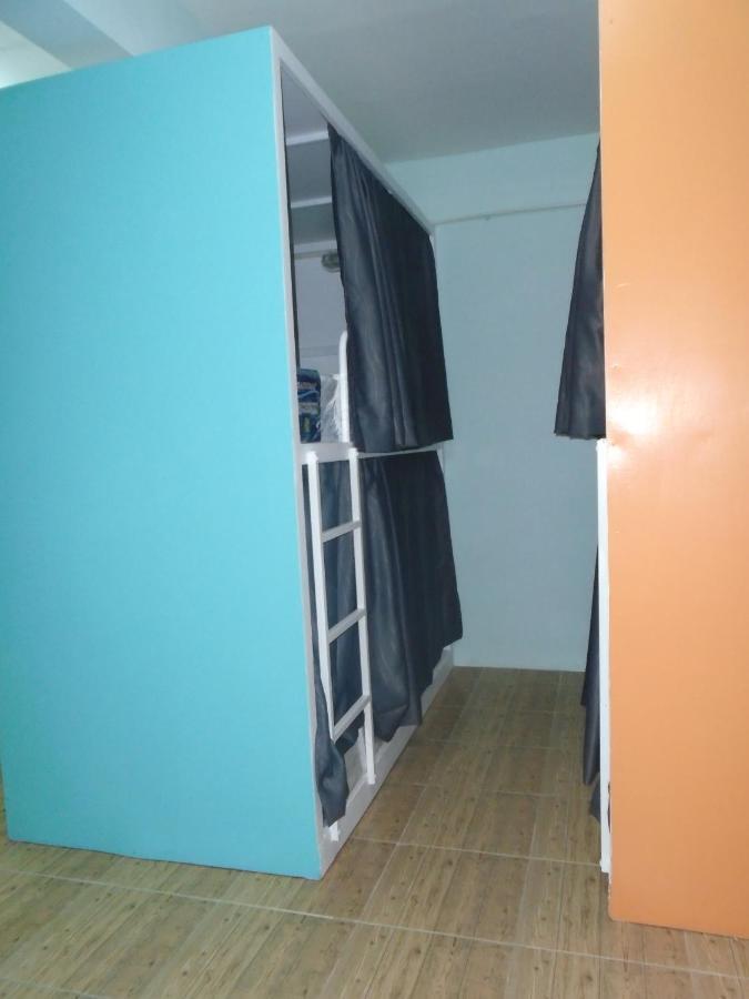 Panda Hostel Phuket (Adults Only) Patong Экстерьер фото